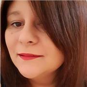 Sono un' educatrice professionale, ad oggi operante in una comunità educativa, sempre alla ricerca di aiutare gli altri